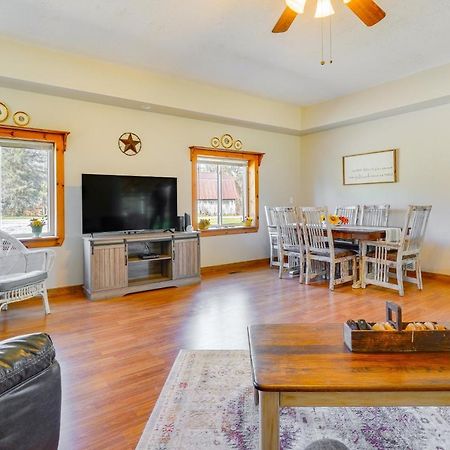 Hocking Hills Hideaway With Hot Tub And Fire Pit! Villa Logan Eksteriør billede